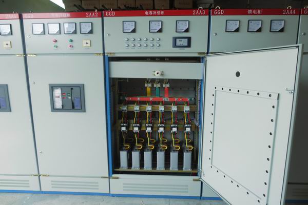华南热作学院配电箱-3683品牌电梯电源配电箱的检修